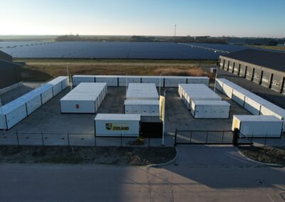 Storage Zeeland Z Box containerpark door Universal Storage Containers